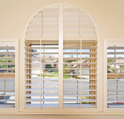 4 Questions You Should be Asking Yourself Before You Buy Your Plantation Shutters